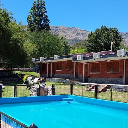 Nuevo Hotel Aguada Del Zorro El Rincon Bagian luar foto