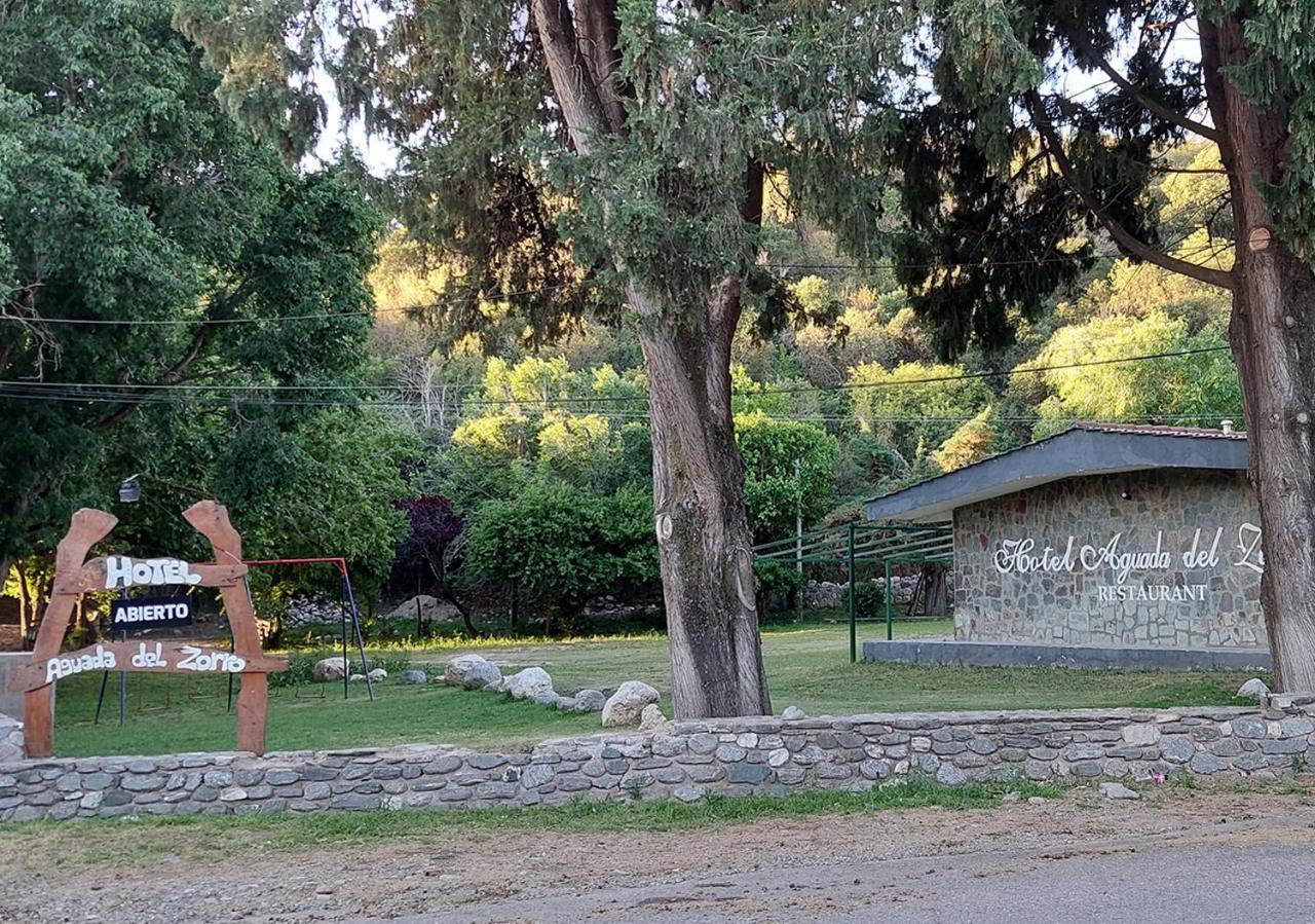Nuevo Hotel Aguada Del Zorro El Rincon Bagian luar foto
