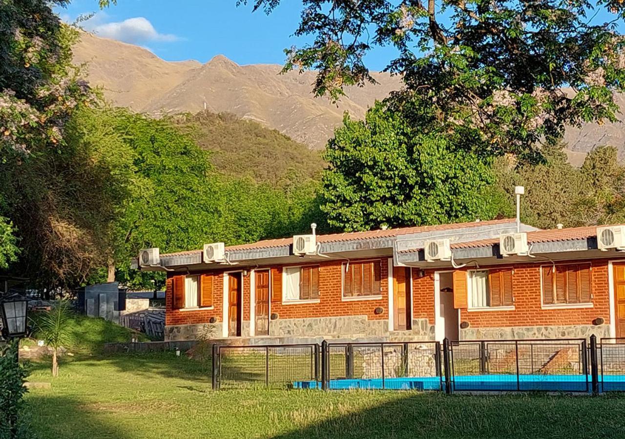 Nuevo Hotel Aguada Del Zorro El Rincon Bagian luar foto