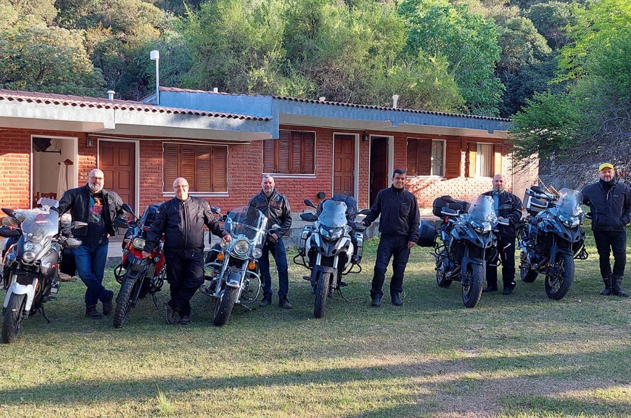 Nuevo Hotel Aguada Del Zorro El Rincon Bagian luar foto